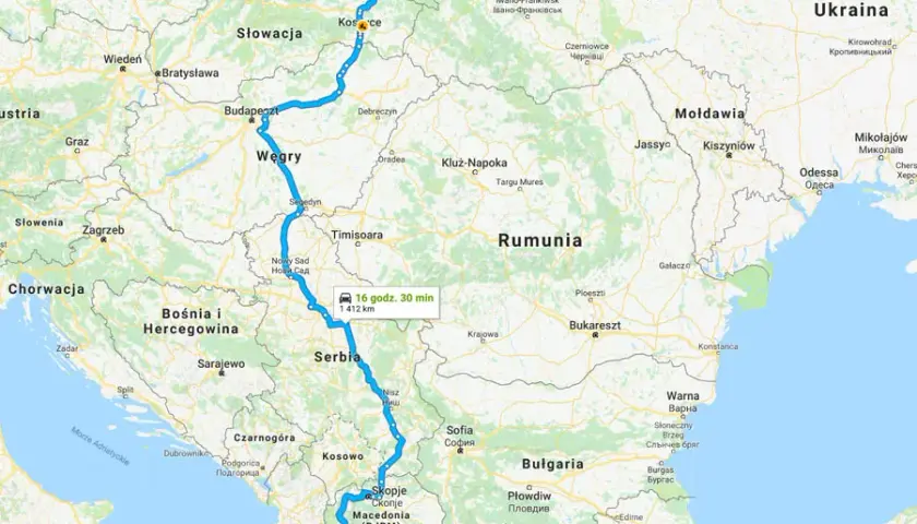 Samochodem do Albanii: Która trasa jest najlepsza? Porównanie opcji