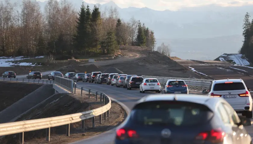 Zakopianka bez korków? Wybierz najlepszą trasę do Zakopanego